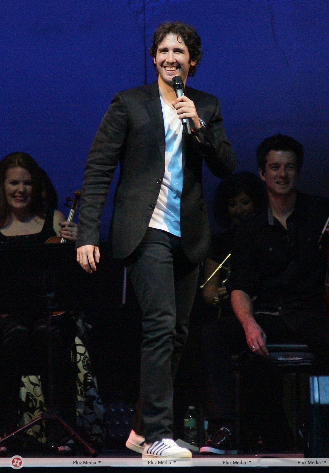 Josh Groban performs at the Bank Atlantic Center | Picture 111491